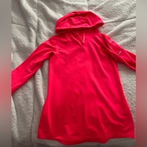 Women’s Nike Dri-FIT Pullover.